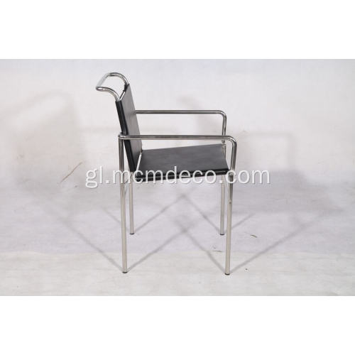 Cadeira de comedor gris Eillen en coiro negro